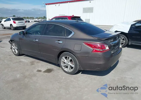 2013 Nissan Altima 2.5 Sv z USA, uszkodzony, nr VIN 1N4AL3AP9DC155892